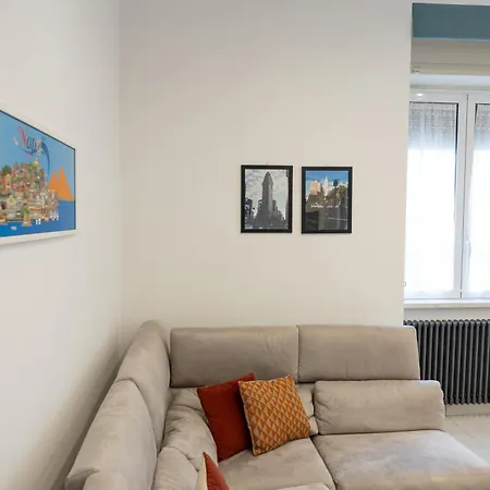 Civico 79 Apartman *