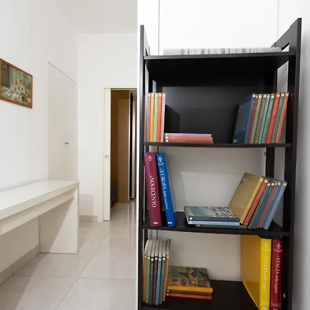 Civico 79 Apartman *