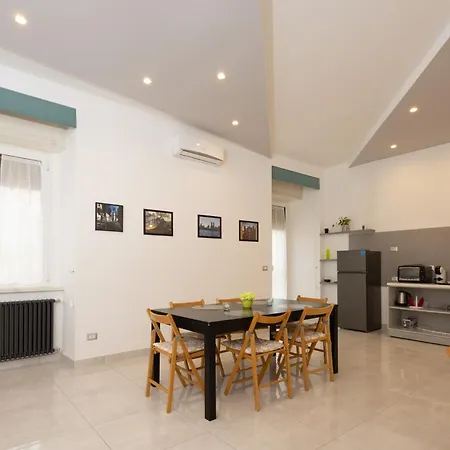 Civico 79 Apartman Nápoly