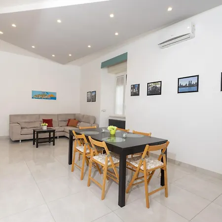 Apartment Civico 79 *